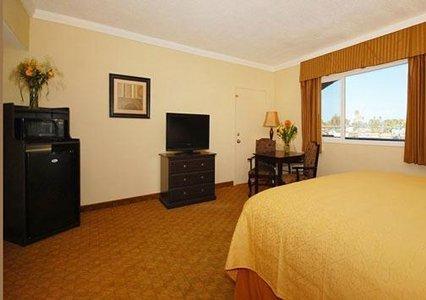 Hollies Hotel & Suites Calexico Rum bild